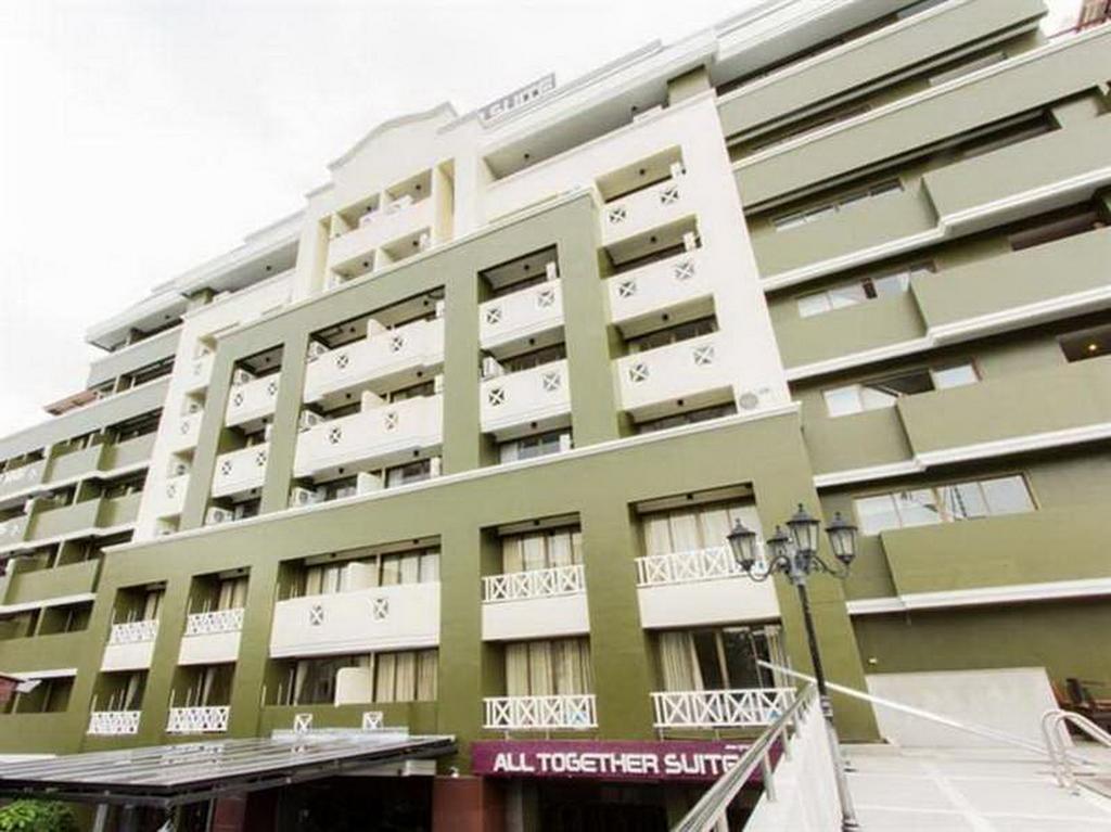בנגקוק All Together Suite Hotel מראה חיצוני תמונה
