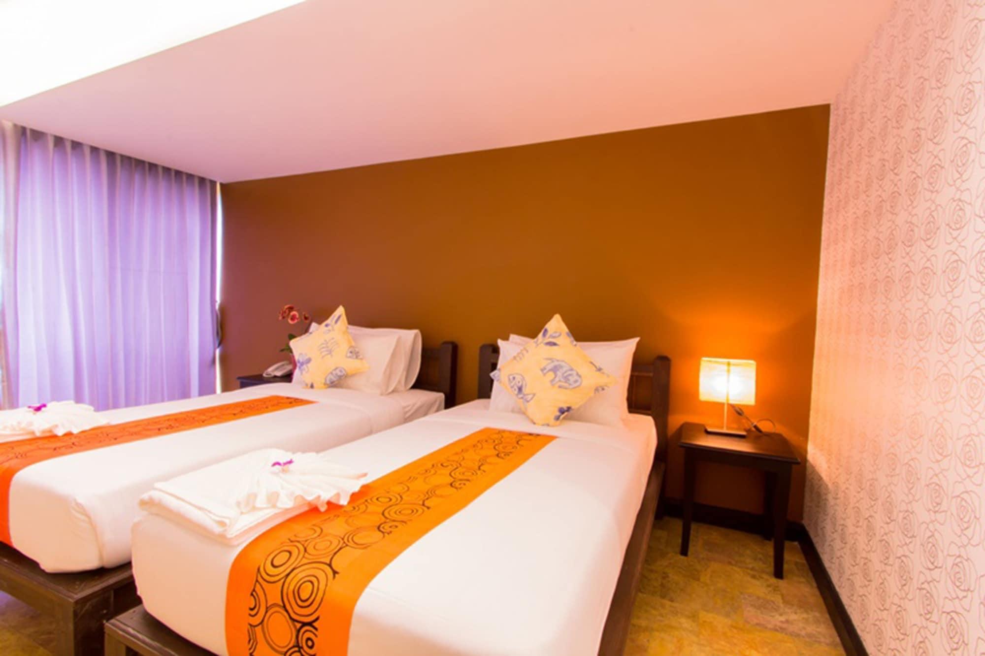 בנגקוק All Together Suite Hotel מראה חיצוני תמונה