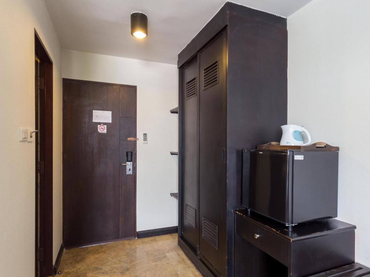 בנגקוק All Together Suite Hotel מראה חיצוני תמונה
